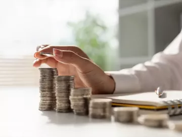 Kada vredi uzeti kredit, a kada pričekati? Praktičan vodič za pametno zaduživanje